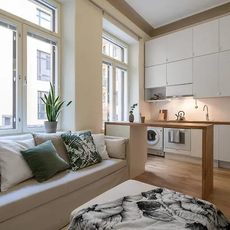 Roost Vuori 8 *